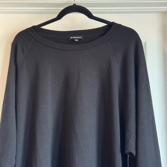 Beyond Yoga Saturday Oversized Pullover Black 2X NWT - Picture 3 of 8